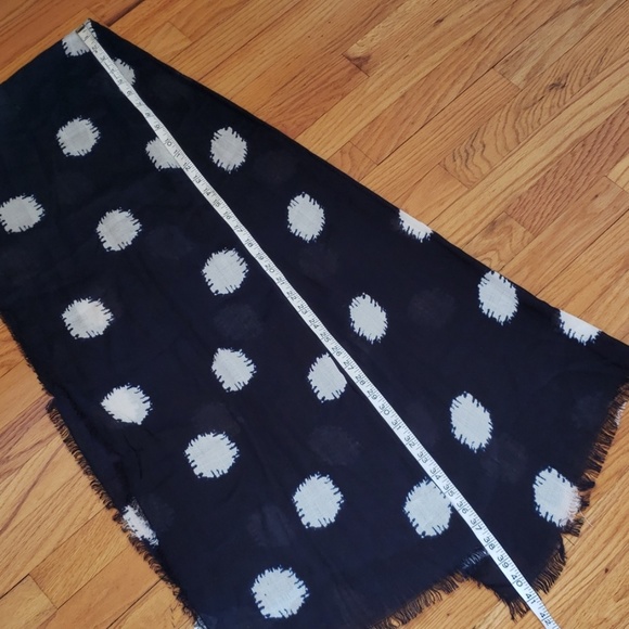 2 for$5 🚀Francesca's - Large Polka Dot Long Acrylic Scarf - Picture 6 of 7